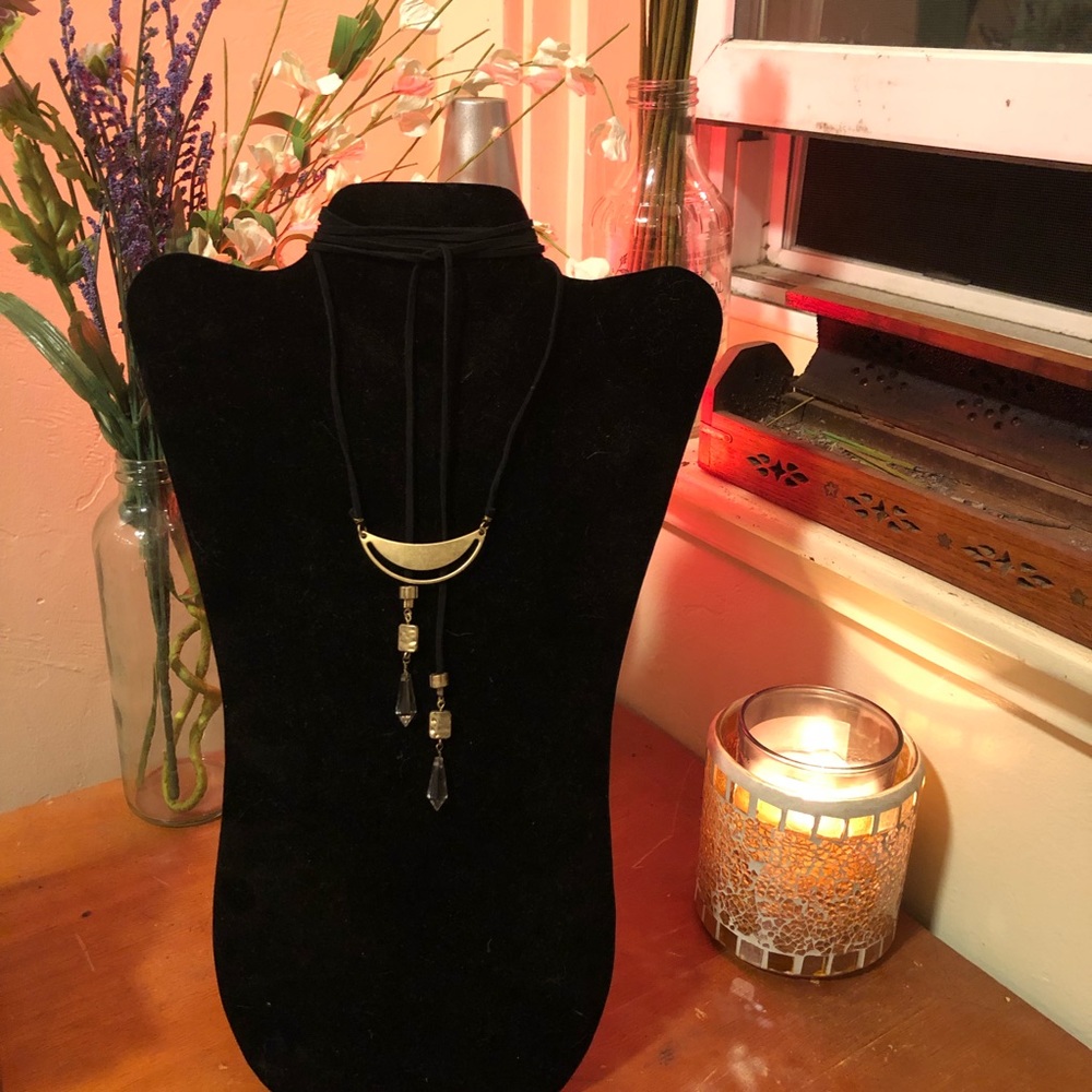Wrap Around Choker